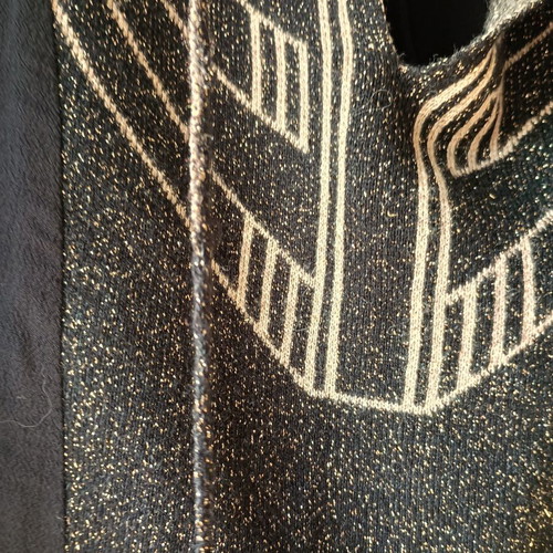 Aggel Knitwear sleeveless blouse with gold and silver embroidery