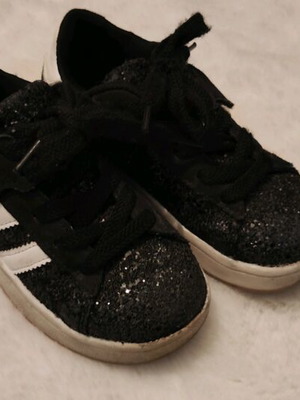 Girls' Aden athletic shoes used, size 30, black