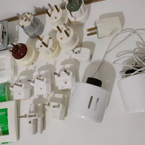 Adapter and accessories pack new