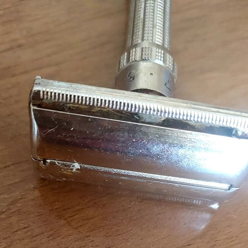 Gillette Slim Adjustable vintage safety razor used with original case