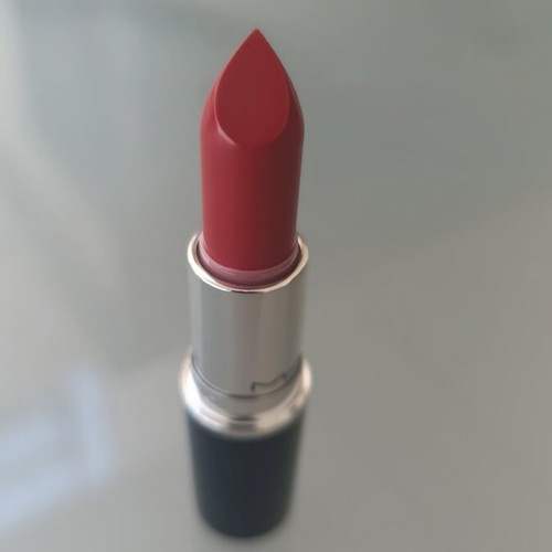 M.A.C Lustreglass Lipstick 510 Lady Bug, glossy semi-transparent finish