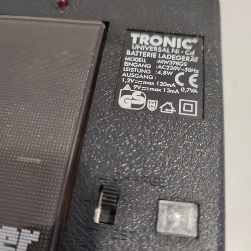 Ni-cd battery charger Tronic used, model Mw398gs