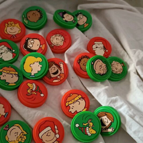 Snoopy Peanuts checkers and tic tac toe like new, original