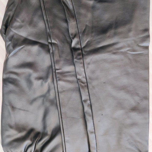 Leather pants 10 years like new with faded knees style