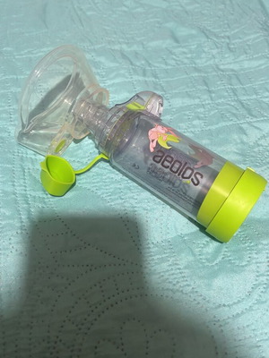 Aeolos inhalation aerochamber green, brand new