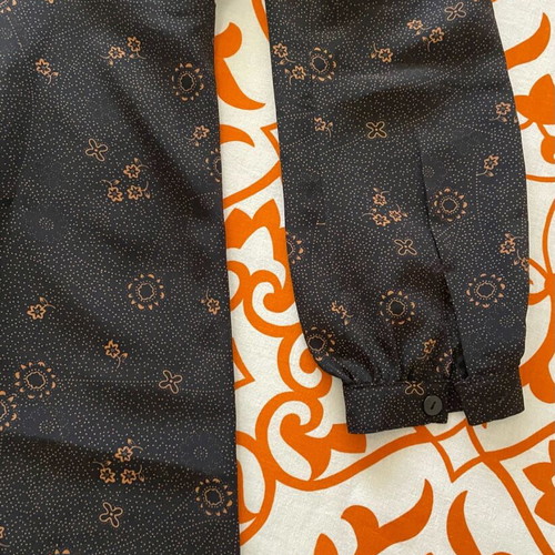 Short seasonal dress like new, black and brown shades, size L