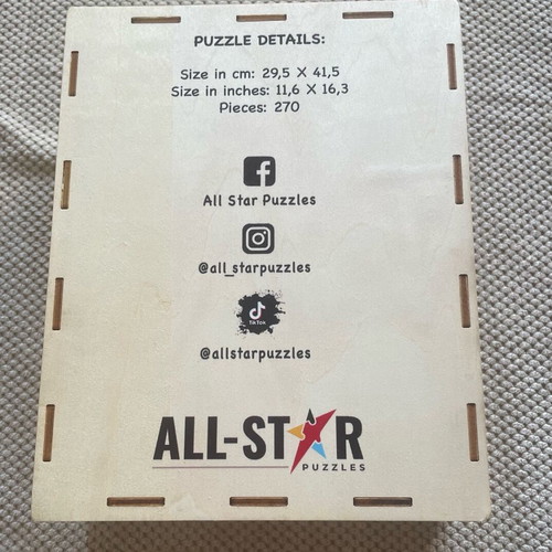 3D Puzzle Michael Jordan like new, 270 wooden pieces