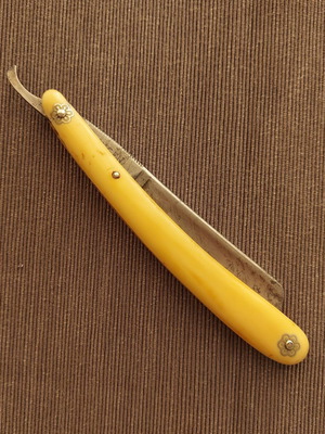 Antique Solingen Freda Riteha razor used, damascene steel, silver decoration