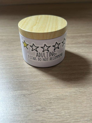 Scented Candle with Powder Aroma and Smart Caption, New