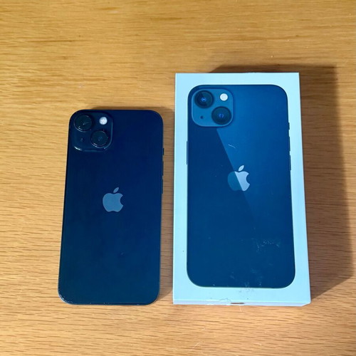 Apple iPhone 13 like new, 128GB, blue, with box and accessories