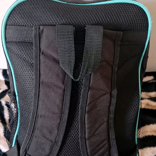 Disney backpack like new, black and turquoise