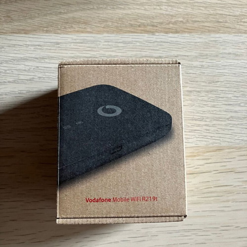 Wireless 4G portable Wi‑Fi hotspot Vodafone like new