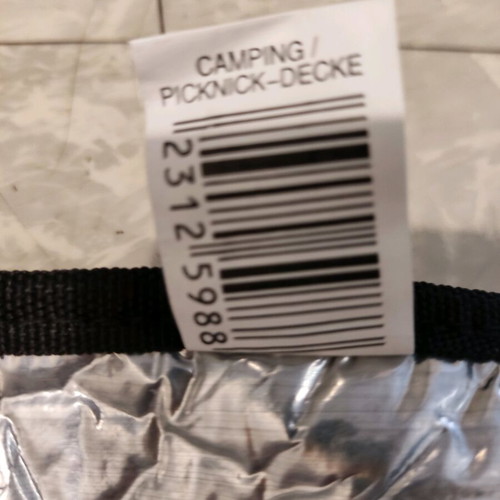 Picnic blanket like new, waterproof thermal insulation 1.65x1.30m