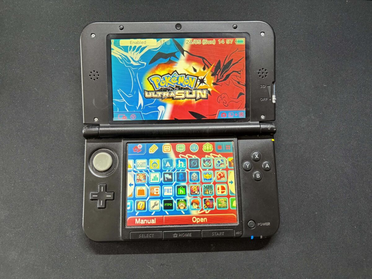 Nintendo 3DS XL like new with stylus,… - € 290,00 - Vendora.cy