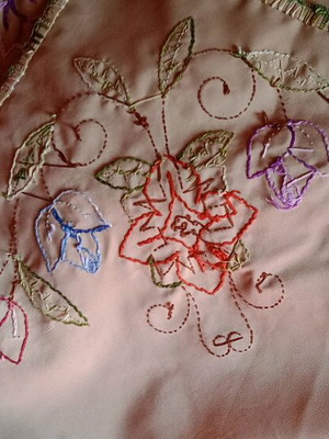 Καρέ χειροποίητο με δαντέλα σαν καινούργιο, κέντημα 71x71