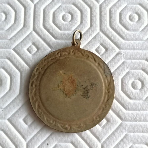 Vintage pendant used