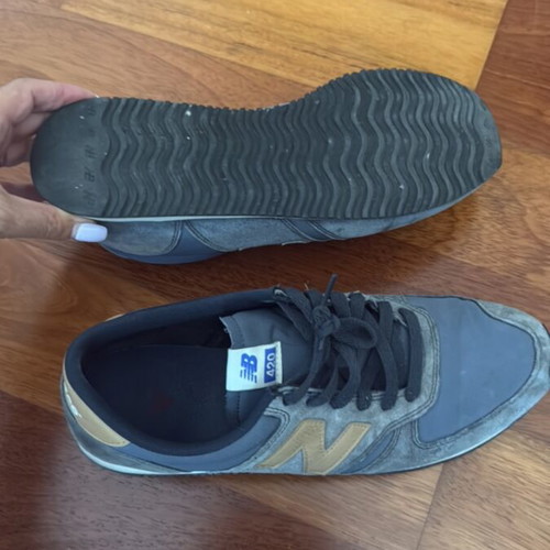 New Balance athletic shoes size 44.5, dark blue