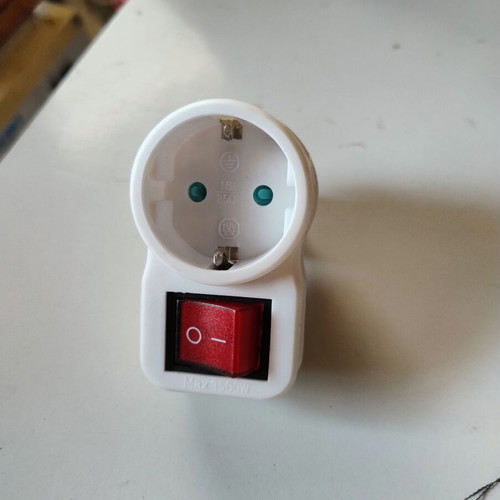 Schuko power socket adapter with switch