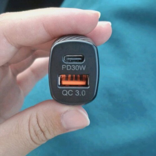 Car charger unused with type c and USB ports