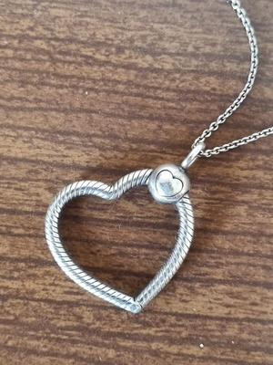 Накит за жени Pandora от сребро 925 с висулка Moments Heart O