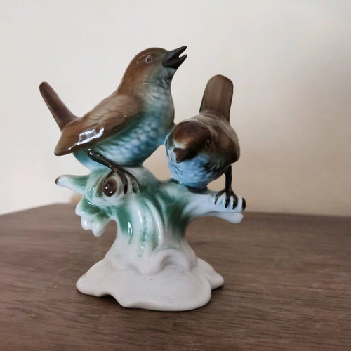 Porcelain bird figure Gerold Bavaria like new