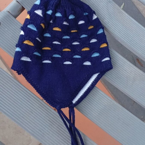 Baby hat like new, ideal size from 1 year