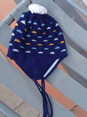 Baby hat like new, ideal size from 1 year