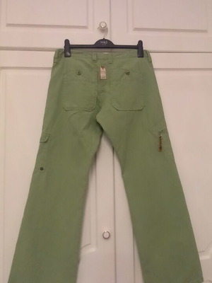 Guess pants like new, green, sizes L and XL