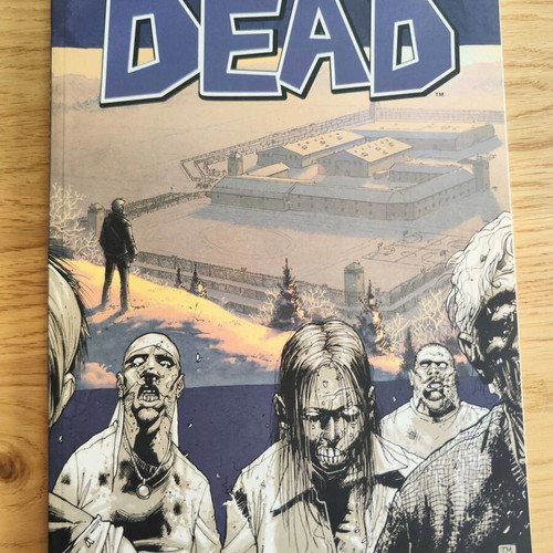The Walking Dead graphic novels volumes 1 to 3 like new