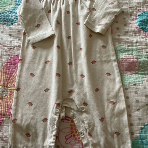Baby Gap sleep suit like new, size 6-12 months