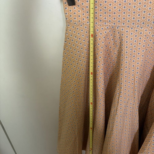 Vintage Chic midi A-line skirt, mustard with geometric pattern