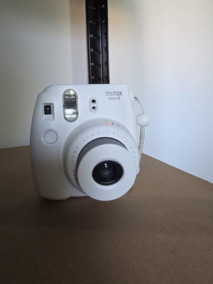 Fujifilm Instax Mini 8 camera like new