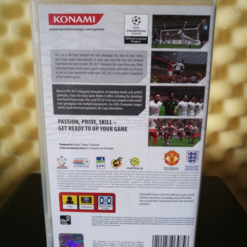 PES Pro Evolution Soccer 2011 PSP game like new with booklet