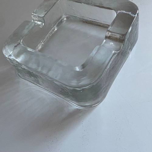 Ashtray for cigar and cigarette like new, heavy hammered glass