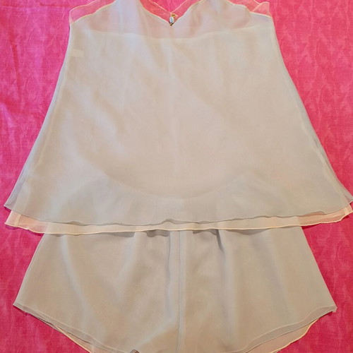 Fontana di Vita Sexy Baby Doll Set with Italian Robe like new