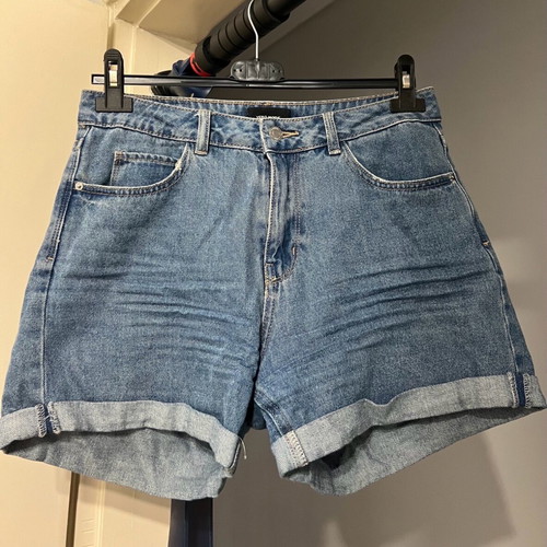 Denim shorts medium like new, light blue