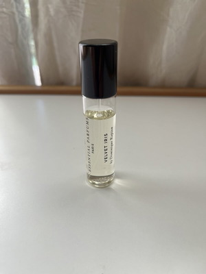 Velvet Iris Essential Parfums μίνι άρωμα 10 ml μεταχειρισμένο