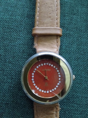 Vintage Legend wristwatch used, leather strap, non-working
