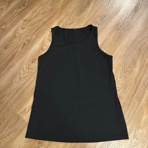 Black sleeveless top, size M