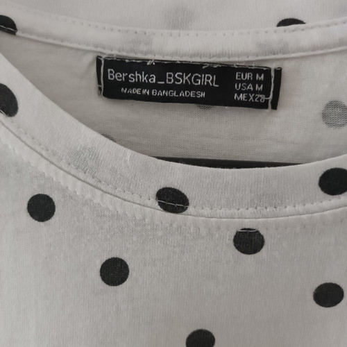 Short-sleeve polka dot t-shirt used, white black, size M