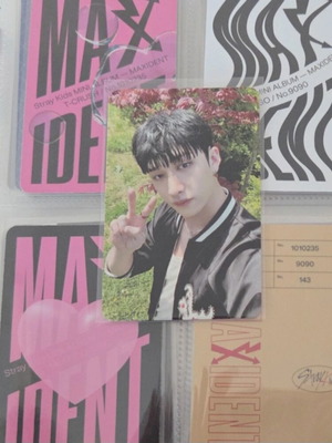 Bangchan photocard Maxident like new