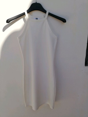 Φόρεμα λευκό Ths Small