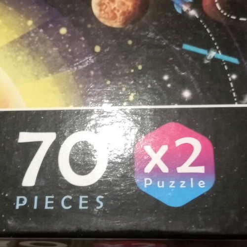 Puzzle Journey to the Solar System like new, 2 puzzles of 70 pieces