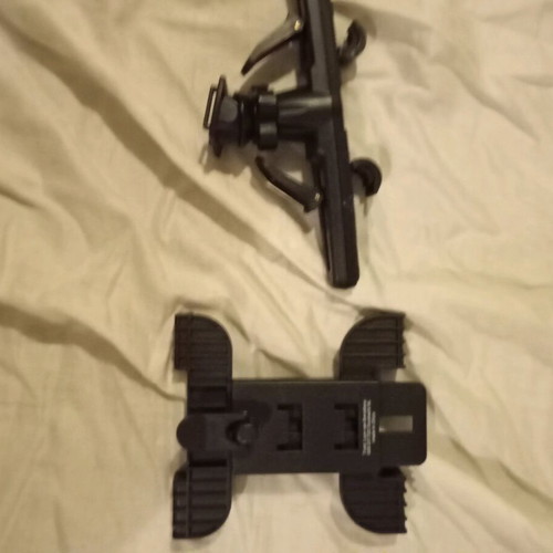 Tablet holder for car headrest like new
