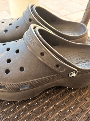 Crocs παντόφλες σαν καινούργιο, μαύρο, μέγεθος 39
