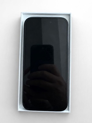 Apple iPhone 15 128GB black