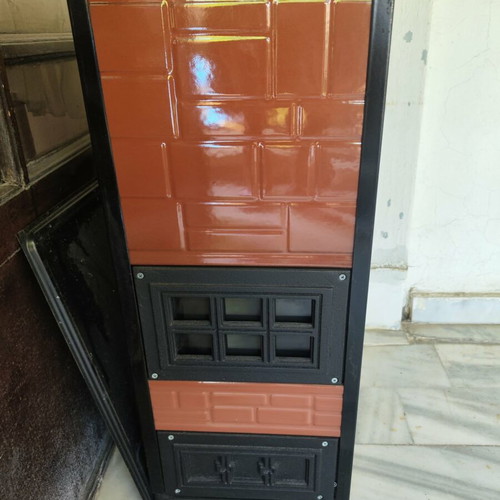 Oil stove with 5-meter chimney pipe