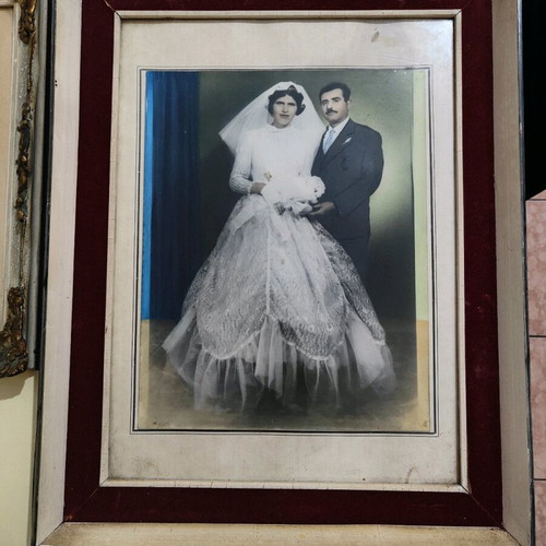 Vintage photo frames pack of 4, like new, 1950s-60s