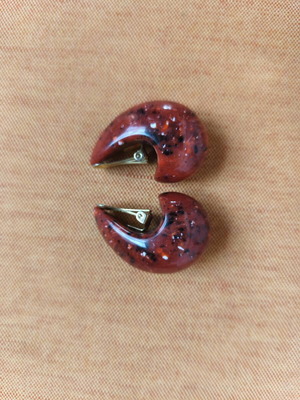Bordeaux clip-on earrings with stone look like new