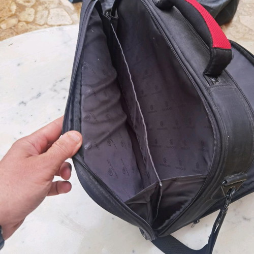 Laptop bag used, for 15-inch laptop with multiple compartments